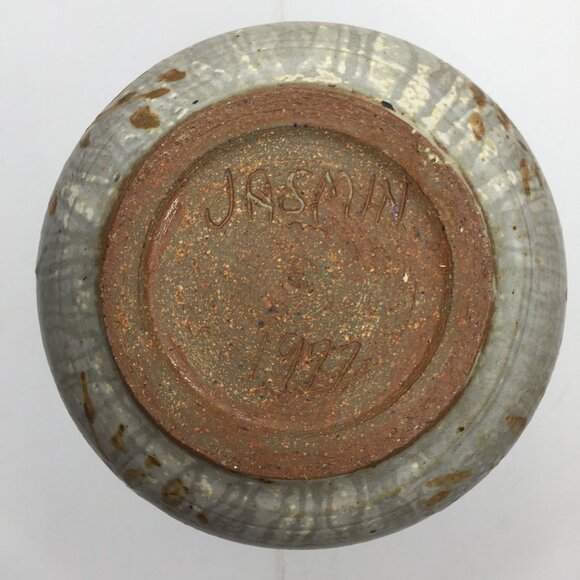 Vintage 1977 Handcrafted Ceramic Pottery Vase Leaf Motif By Jasmin Leaves Brown - Picture 5 of 8